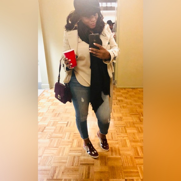 11 - Picture 5 of 12